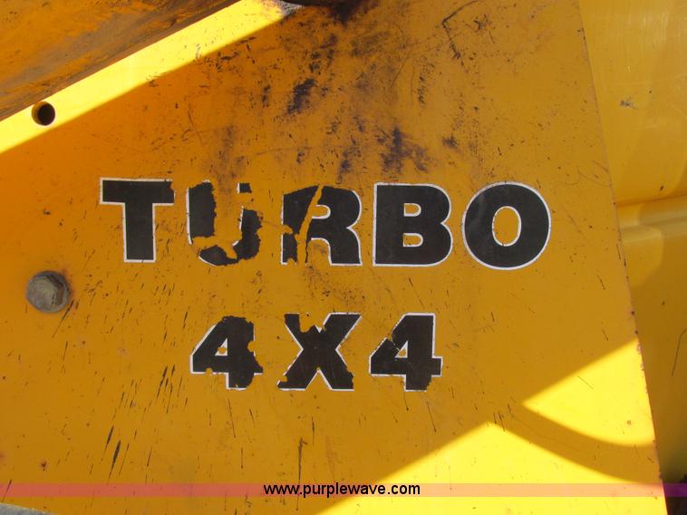 image for item L4049 1991 John Deere 310D backhoe