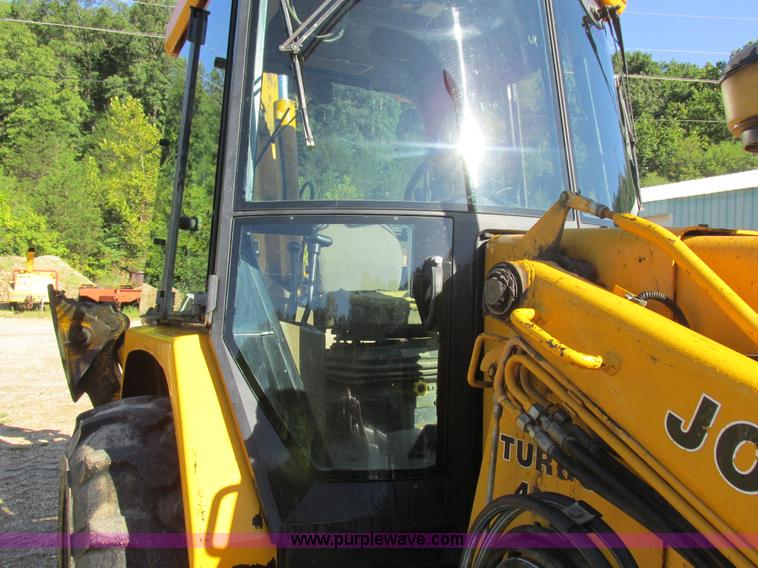 image for item L4049 1991 John Deere 310D backhoe
