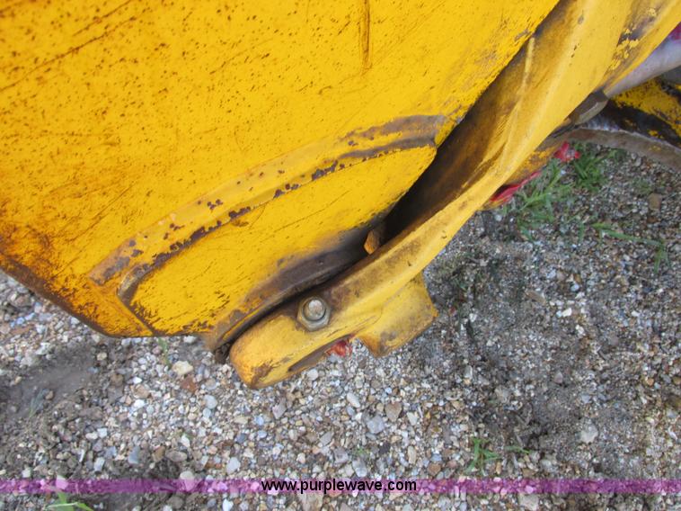image for item L4049 1991 John Deere 310D backhoe