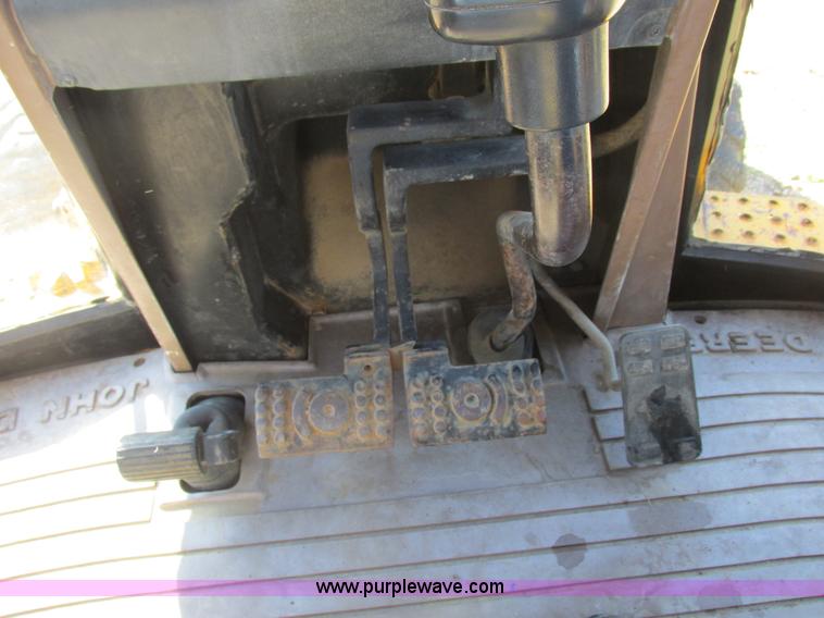 image for item L4049 1991 John Deere 310D backhoe