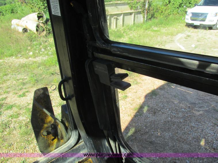 image for item L4049 1991 John Deere 310D backhoe