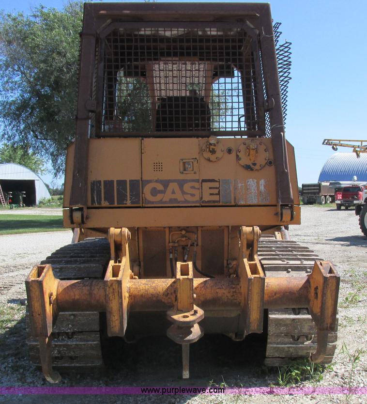 image for item L4050 1989 Case 1550 dozer