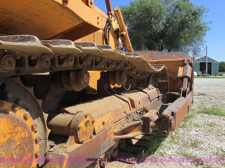 image for item L4050 1989 Case 1550 dozer