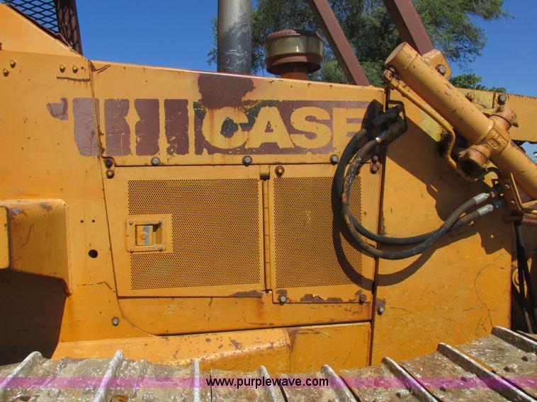 image for item L4050 1989 Case 1550 dozer