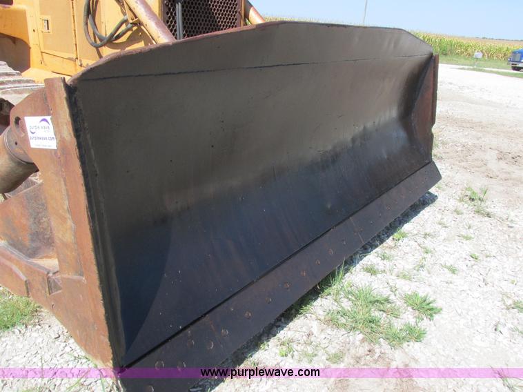 image for item L4050 1989 Case 1550 dozer