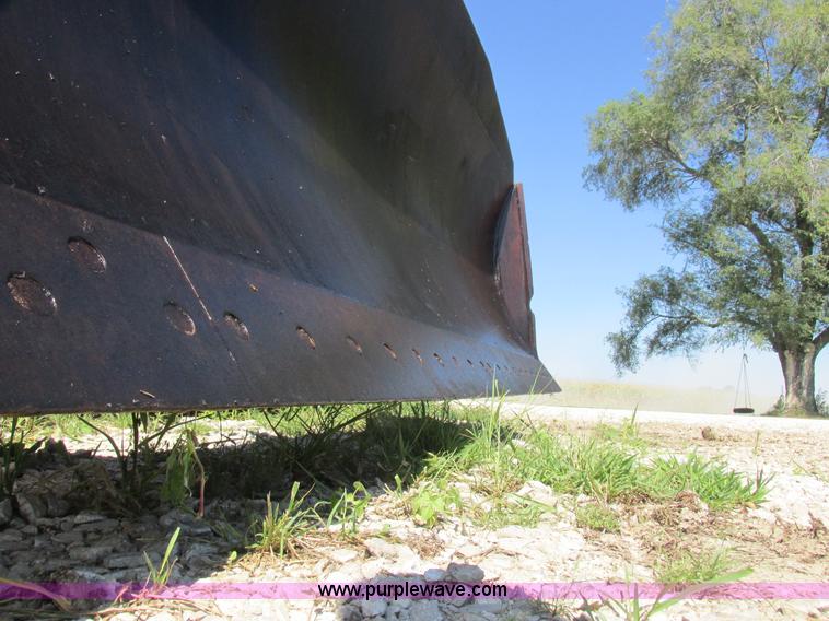 image for item L4050 1989 Case 1550 dozer