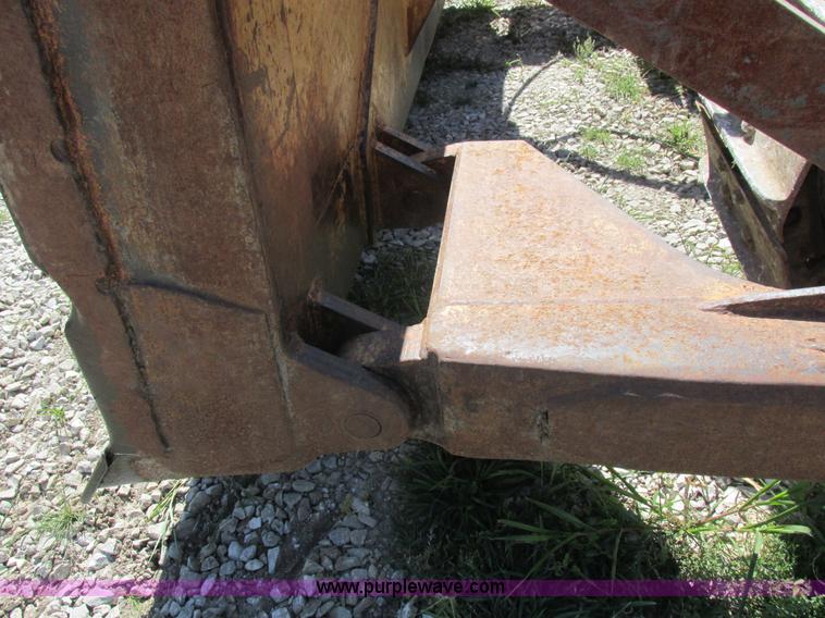 image for item L4050 1989 Case 1550 dozer