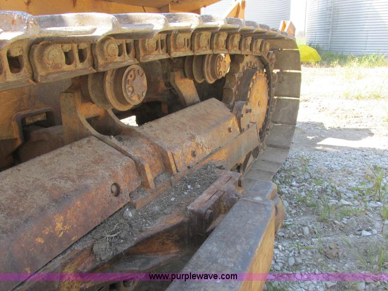 image for item L4050 1989 Case 1550 dozer