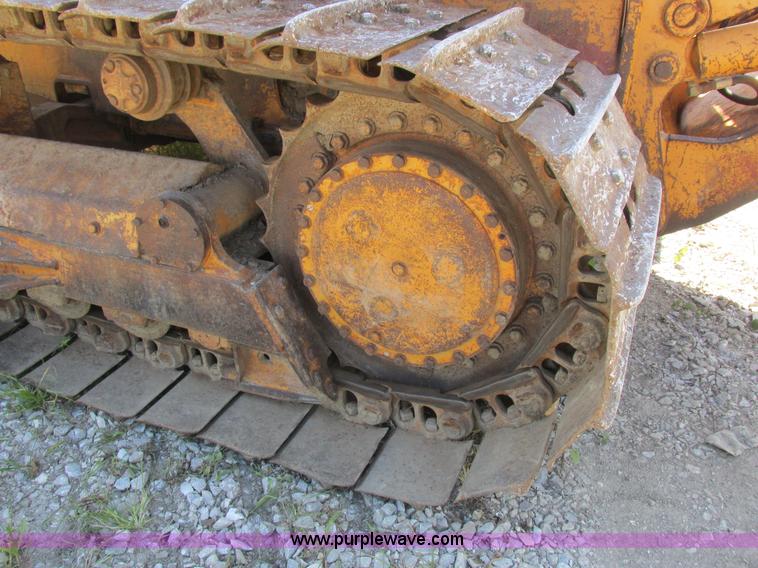 image for item L4050 1989 Case 1550 dozer