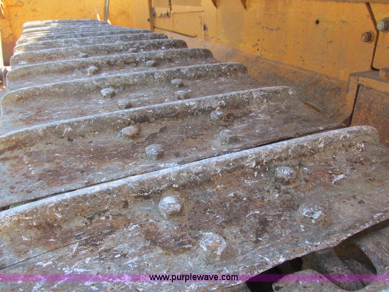 image for item L4050 1989 Case 1550 dozer