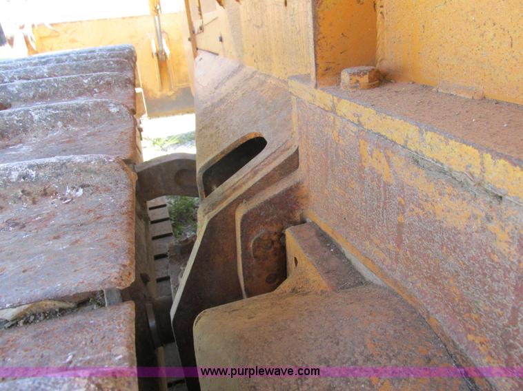 image for item L4050 1989 Case 1550 dozer