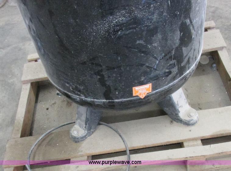 image for item L4066 Air American air compressor