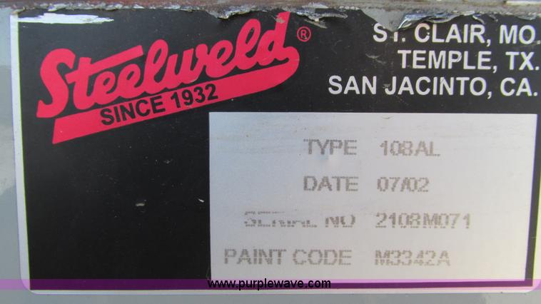 image for item L5252 2002 Chevrolet Silverado 3500HD bucket truck