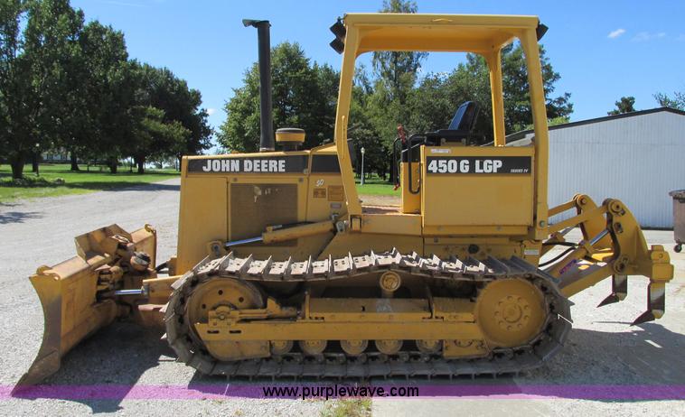 image for item R9371 1997 John Deere 450G LGP dozer