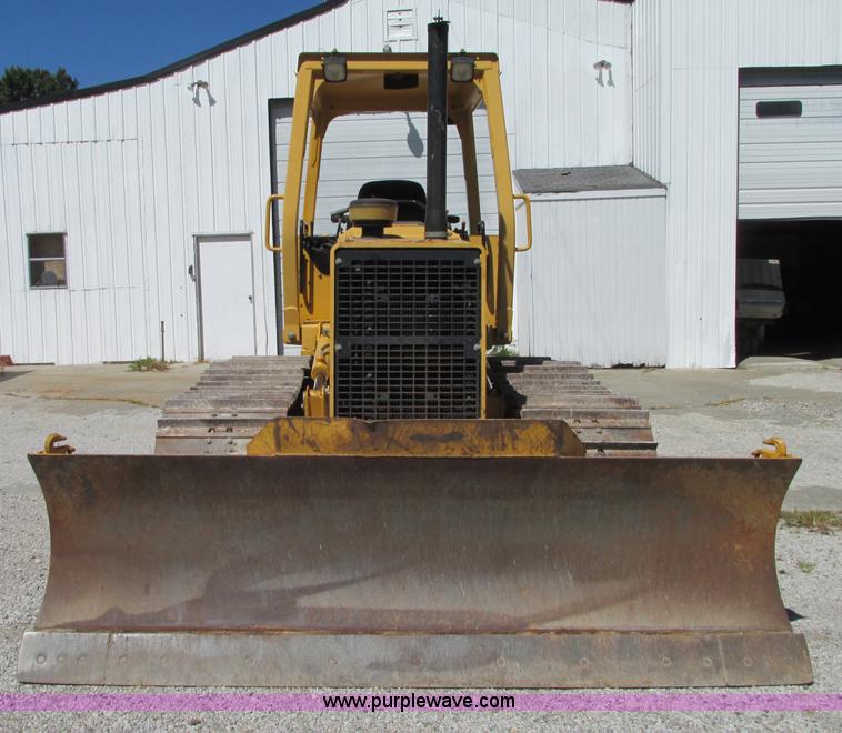 image for item R9371 1997 John Deere 450G LGP dozer