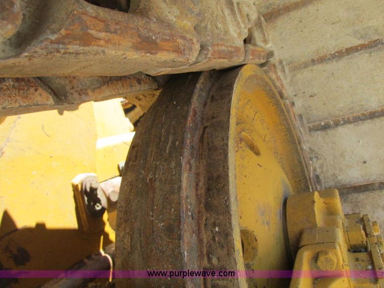 image for item R9371 1997 John Deere 450G LGP dozer