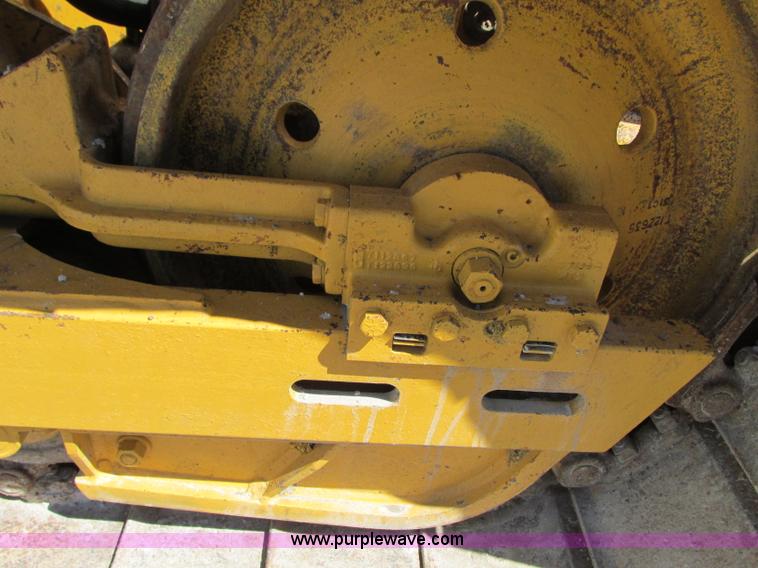 image for item R9371 1997 John Deere 450G LGP dozer