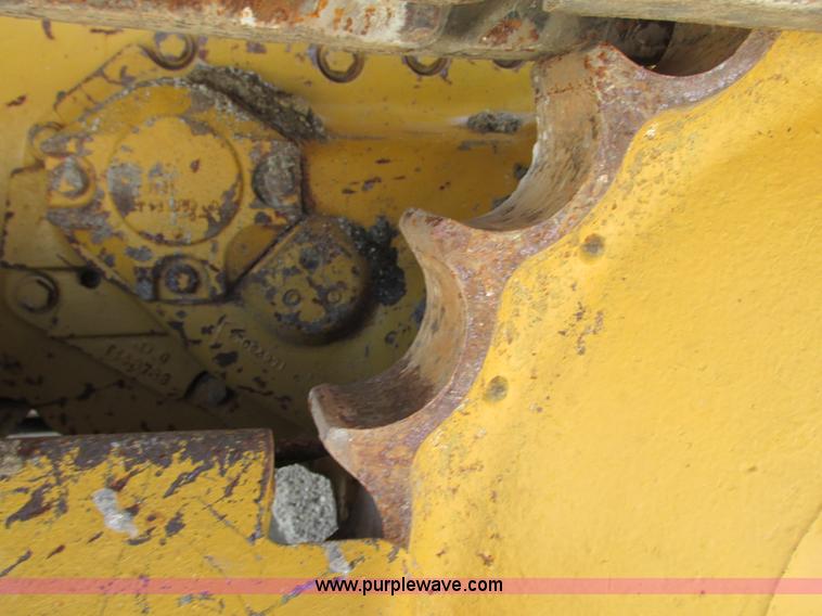 image for item R9371 1997 John Deere 450G LGP dozer