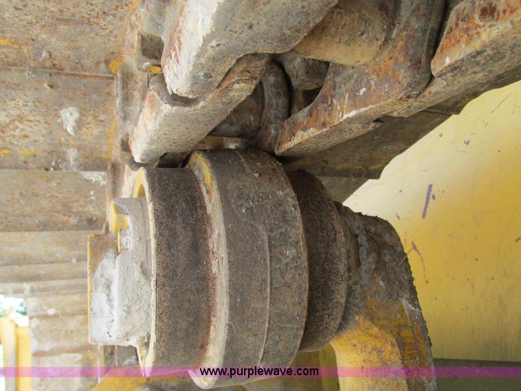 image for item R9371 1997 John Deere 450G LGP dozer