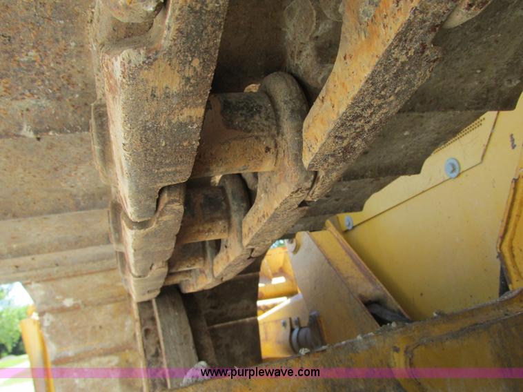 image for item R9371 1997 John Deere 450G LGP dozer