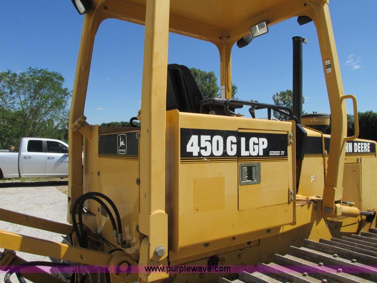 image for item R9371 1997 John Deere 450G LGP dozer