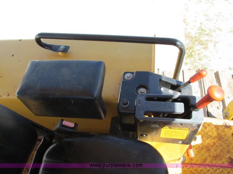 image for item R9371 1997 John Deere 450G LGP dozer