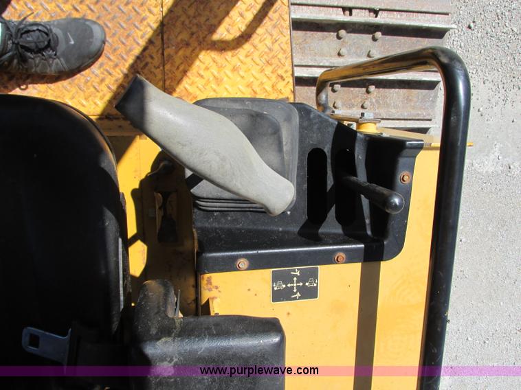 image for item R9371 1997 John Deere 450G LGP dozer