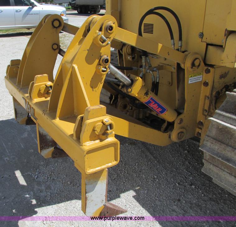 image for item R9371 1997 John Deere 450G LGP dozer