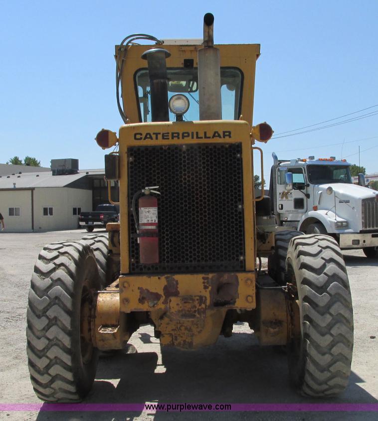 image for item R9422 1979 Caterpillar 140G motor grader