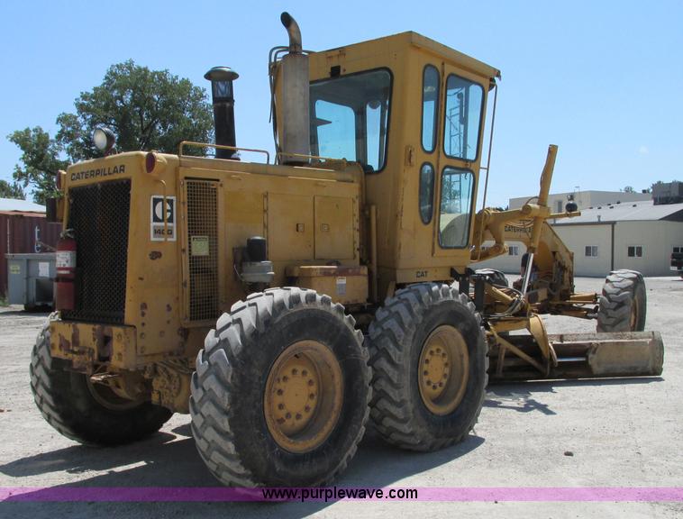 image for item R9422 1979 Caterpillar 140G motor grader