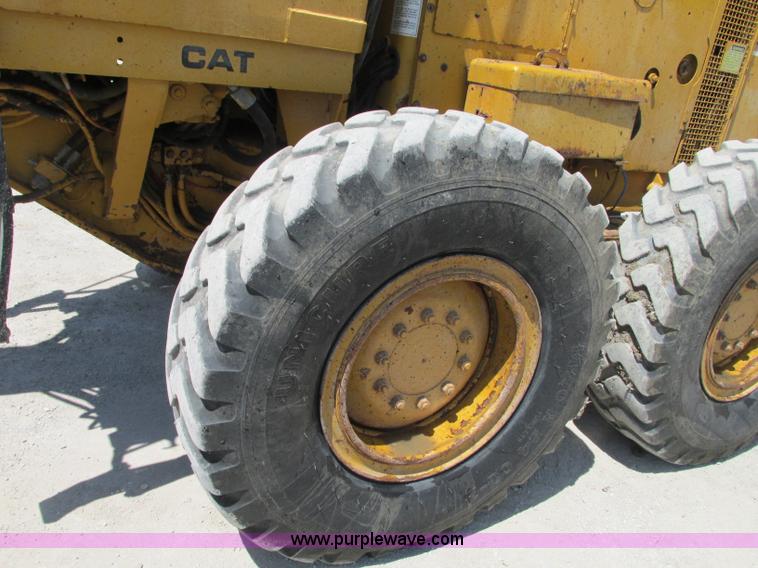 image for item R9422 1979 Caterpillar 140G motor grader