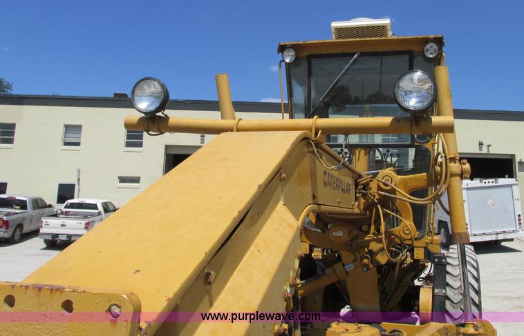 image for item R9422 1979 Caterpillar 140G motor grader