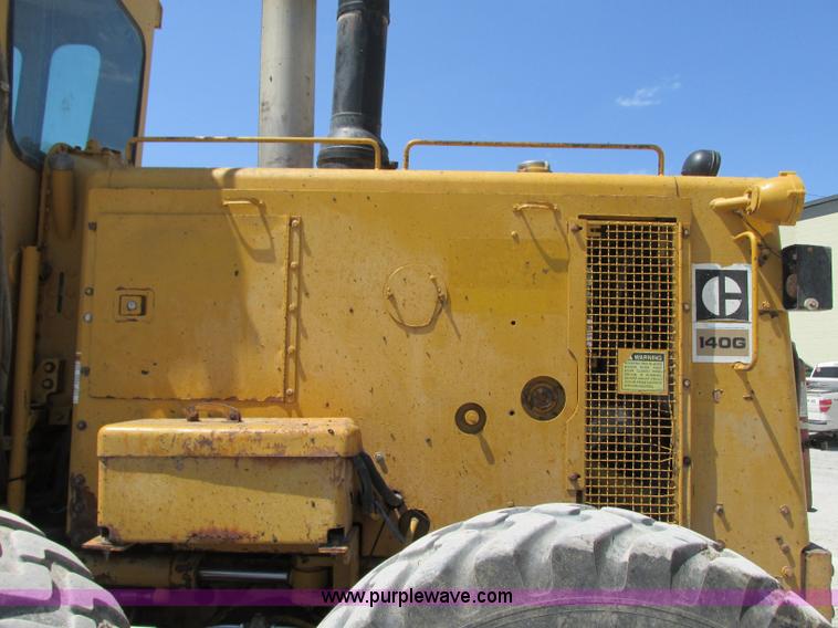 image for item R9422 1979 Caterpillar 140G motor grader