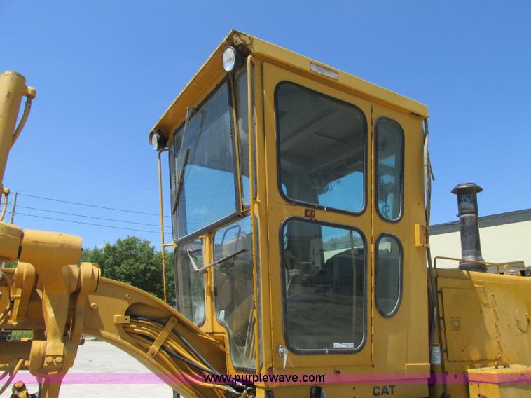image for item R9422 1979 Caterpillar 140G motor grader