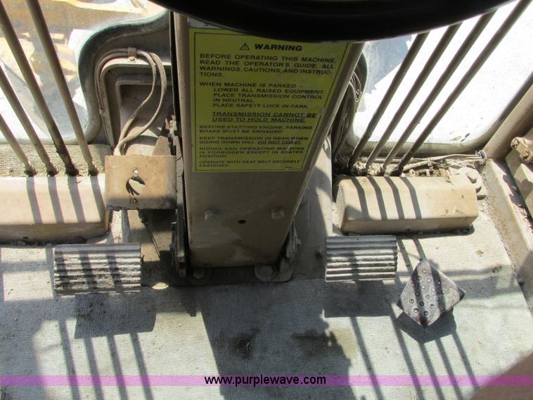 image for item R9422 1979 Caterpillar 140G motor grader