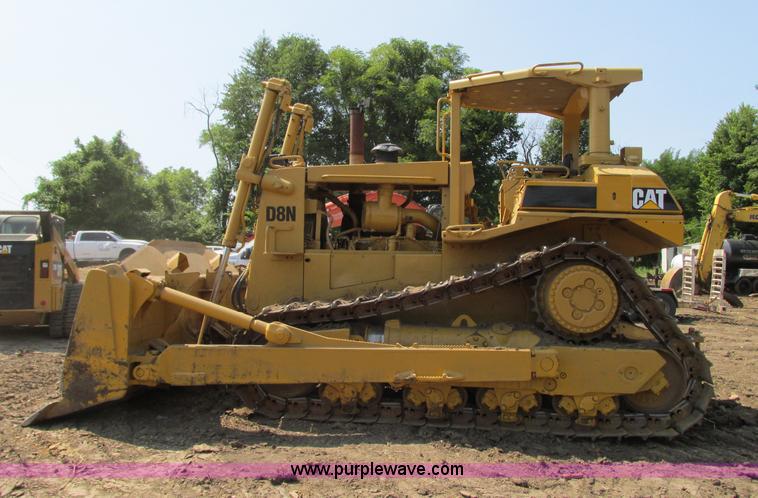 image for item R9455 1987 Caterpillar D8N dozer