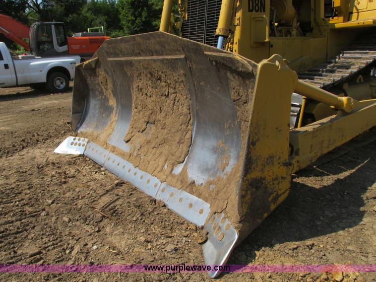 image for item R9455 1987 Caterpillar D8N dozer