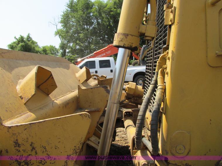 image for item R9455 1987 Caterpillar D8N dozer
