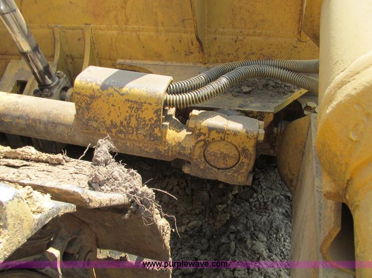 image for item R9455 1987 Caterpillar D8N dozer