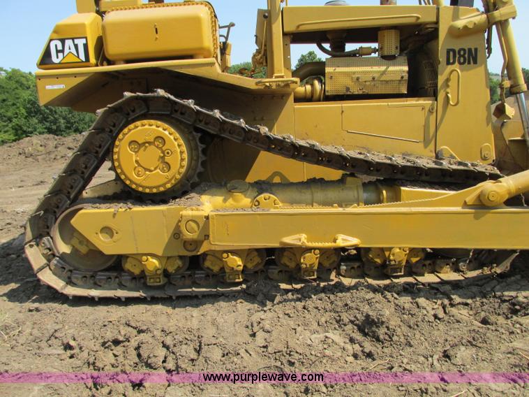image for item R9455 1987 Caterpillar D8N dozer
