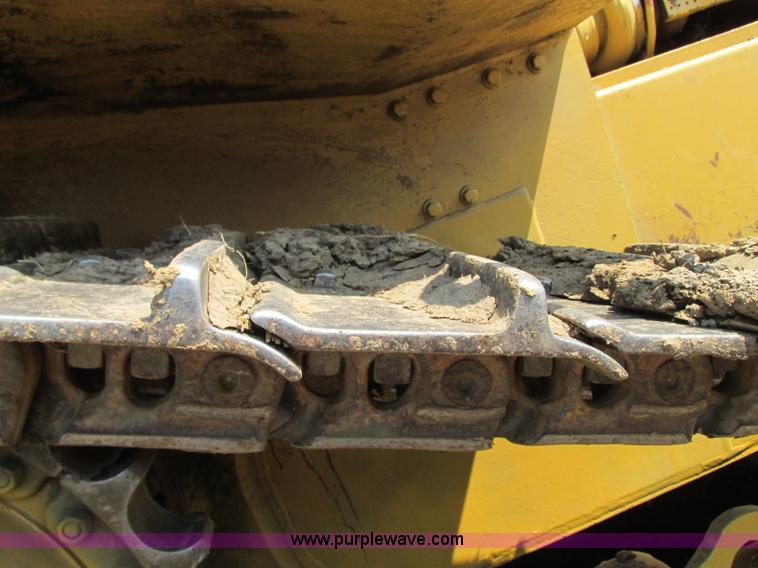 image for item R9455 1987 Caterpillar D8N dozer