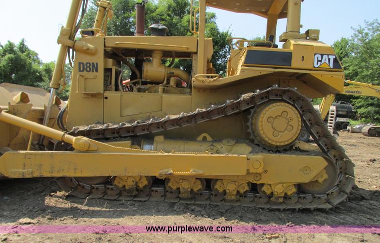 image for item R9455 1987 Caterpillar D8N dozer