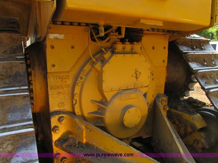 image for item R9455 1987 Caterpillar D8N dozer