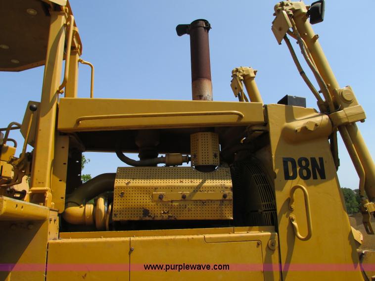 image for item R9455 1987 Caterpillar D8N dozer