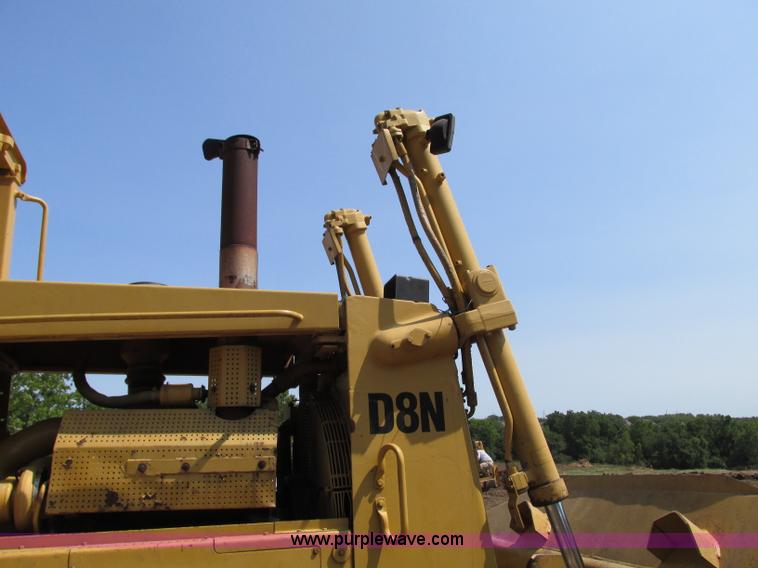 image for item R9455 1987 Caterpillar D8N dozer