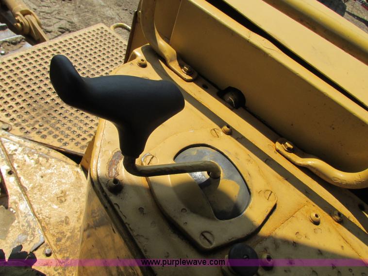 image for item R9455 1987 Caterpillar D8N dozer