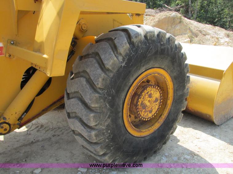 image for item R9456 1991 Trojan L2500 wheel loader