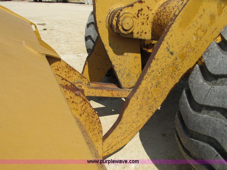 image for item R9456 1991 Trojan L2500 wheel loader