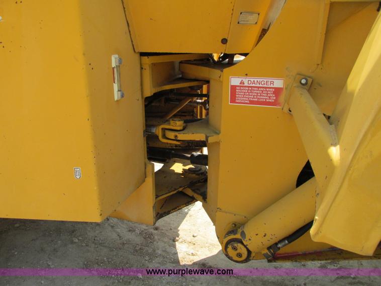 image for item R9456 1991 Trojan L2500 wheel loader