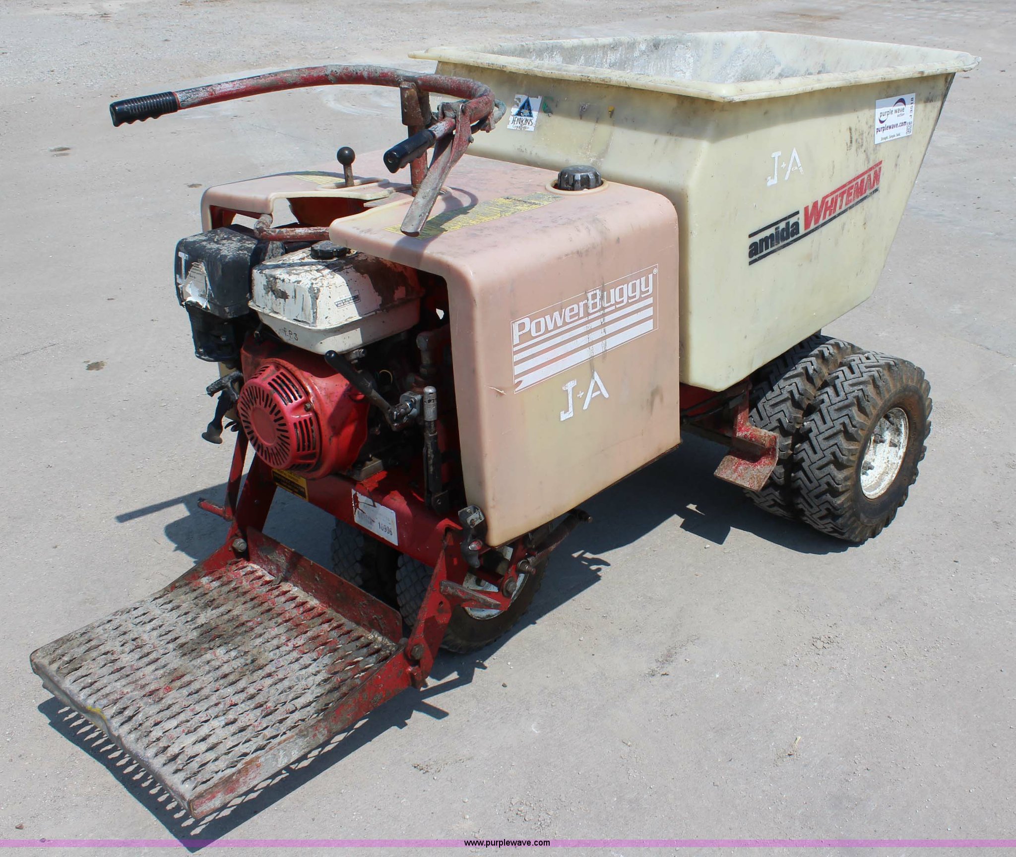 Amida Whiteman concrete buggy in Kansas City, KS Item J3518 sold